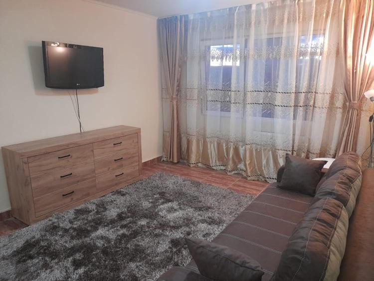 Ferienwohnung New 33 Bacău Exterior foto